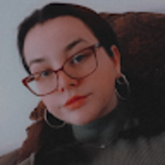 Meet your Posher, Emma - Picture 1 of 1